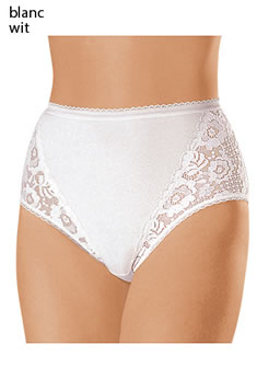 Lot de 2 culottes détail dentelle