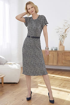 Robe - Les plissés permanents imprimés