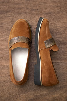 Mocassins légers croûte de cuir chèvre Amortyl®