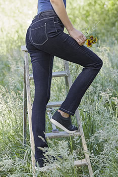 Jean slim coupe 5 poches (RE)GENERATION