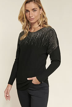 Pull maille fine et douce strassée