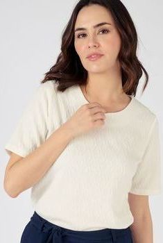 T-shirt maille fantaisie reliéfée
