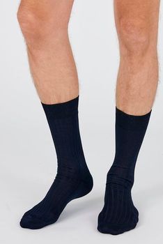 1 paire de chaussettes à base de fil d’écosse et coton