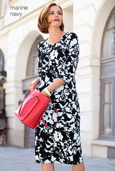 Robe maille stretch reliéfée et imprimée