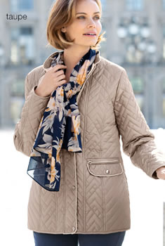 Veste détails contrastants