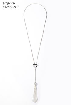 Sautoir argenté