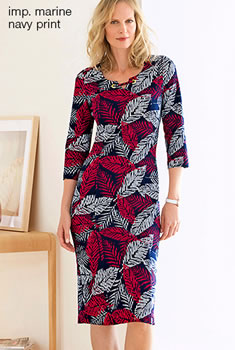 Robe droite maille reliéfée imprimée