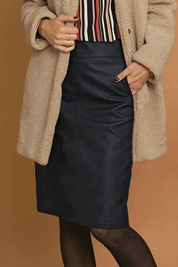 Jupe droite imitation cuir
