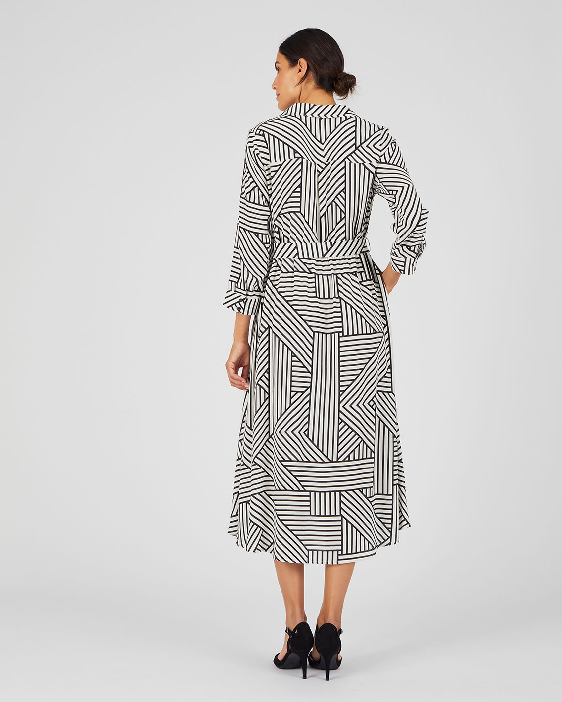 Robe crêpe imprimé graphique