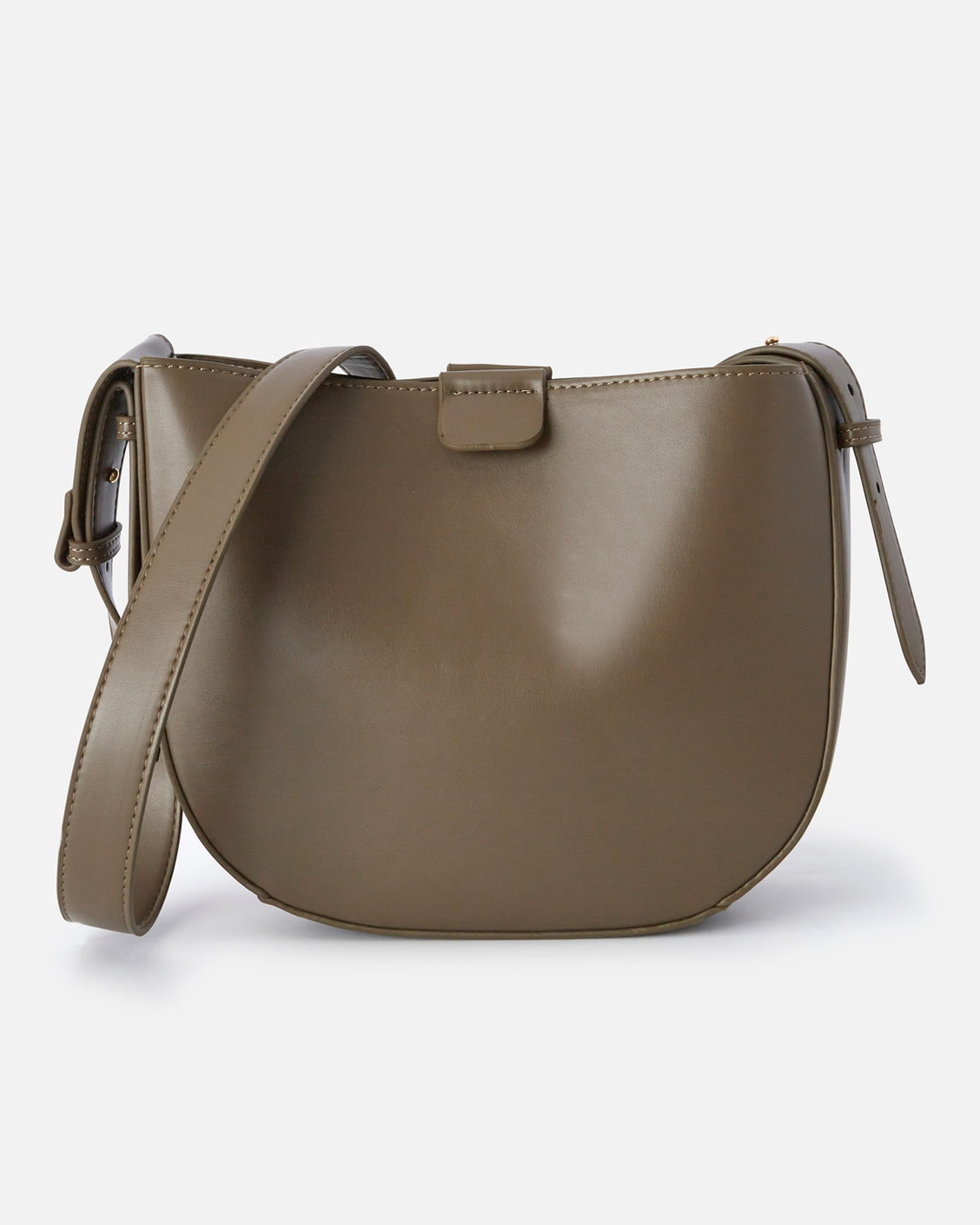 Sac forme besace et sa pochette amovible