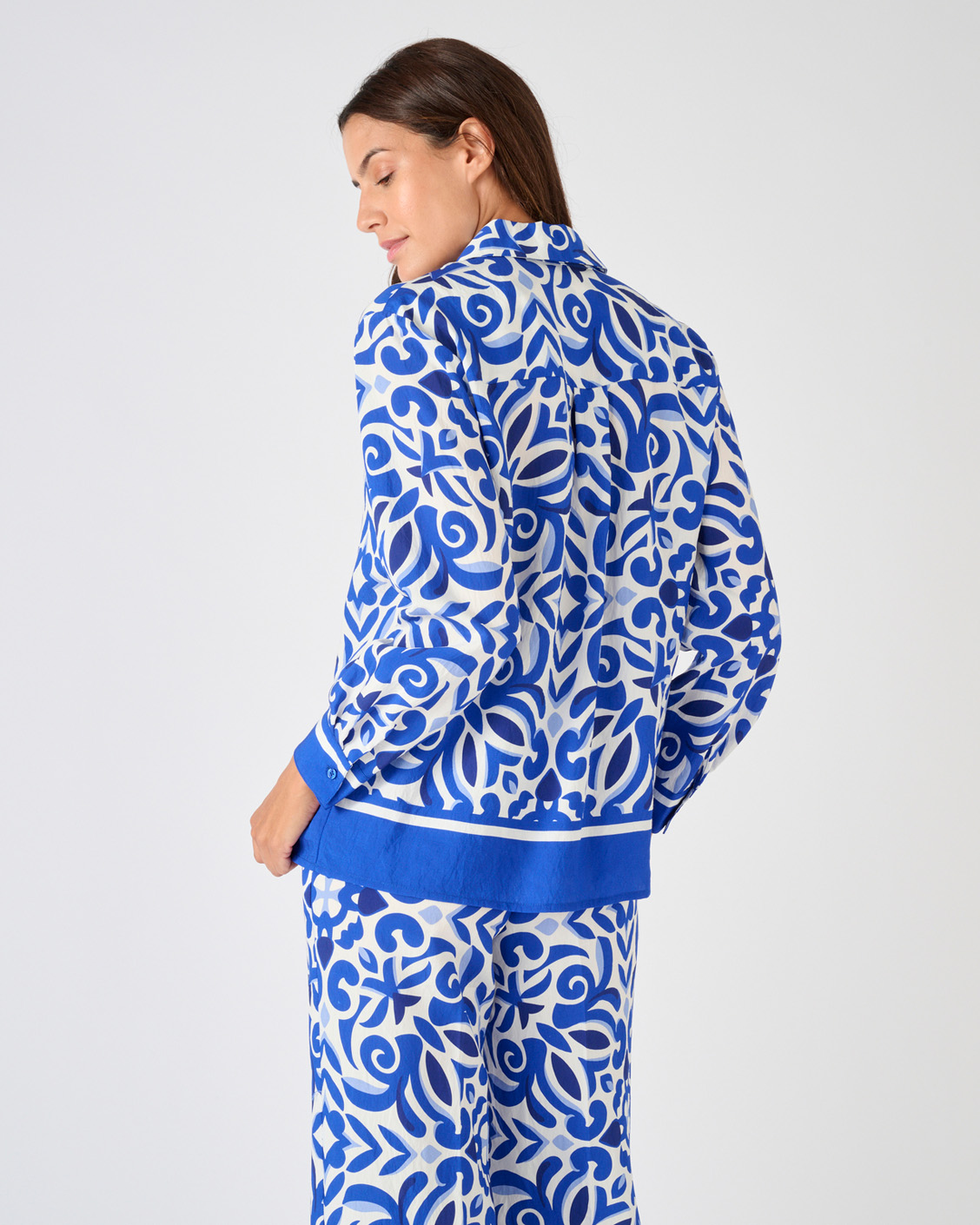 Chemisier en tissu reliéfé pure viscose