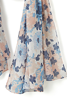 Foulard avec fils argentés