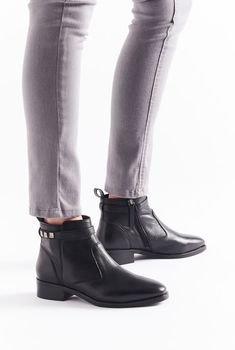 Boots avec bride fantaisie