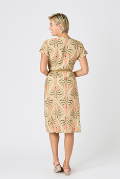 Robe gaufrée + ceinture