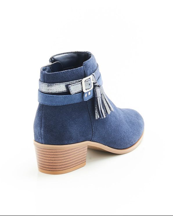 Boots cro te de cuir vachette d perlant et pampilles fantaisie