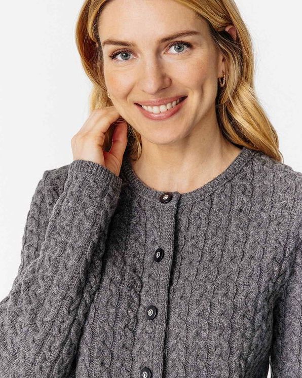 Cardigan lambswool mélangée torsadée