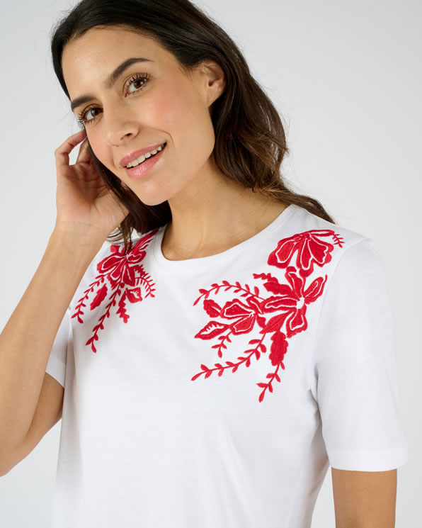 T-shirt brodé