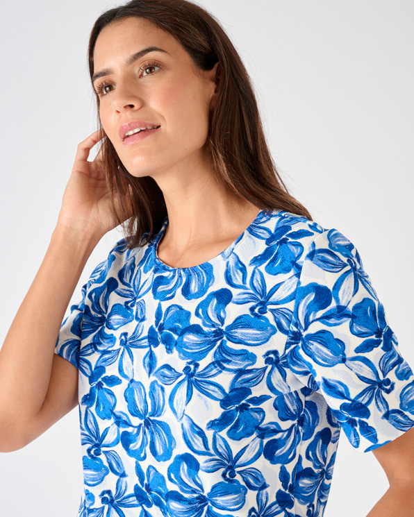 T-shirt maille reliéfée fleurie