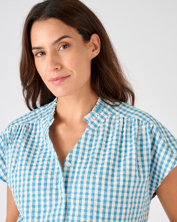 Chemisier manches courtes en tissu gaufré