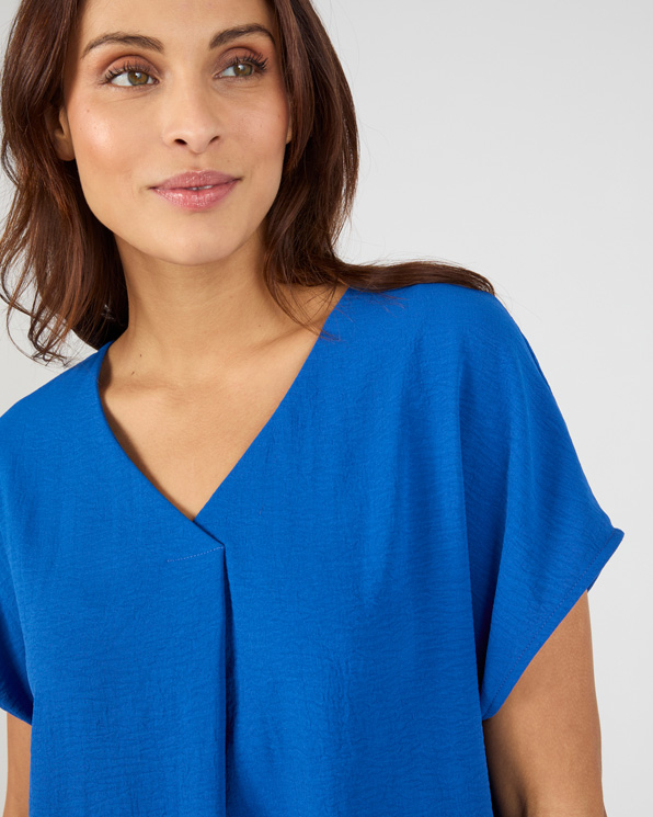 Blouse satinée effet reliefé