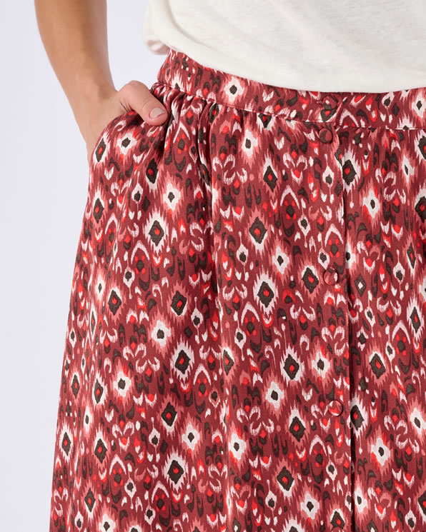 Jupe boutonnée en crêpe