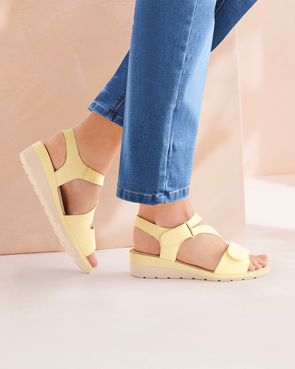 Sandales compensées Amortyl