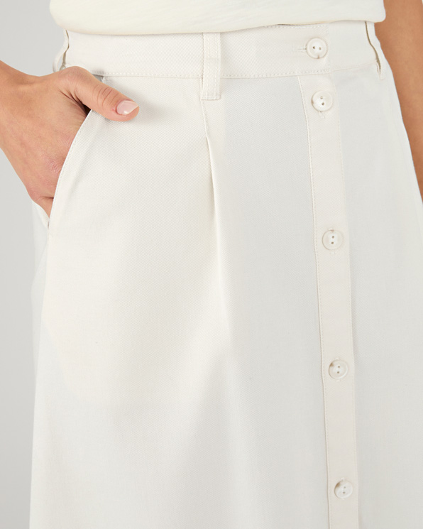 Jupe évasée boutonnée
