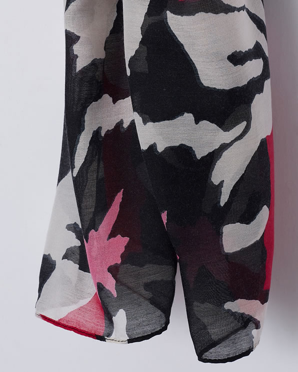 Foulard imprimé tachiste