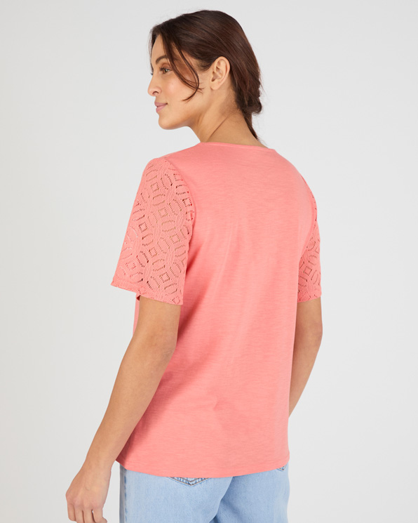 T-shirt pur coton empiècement macramé