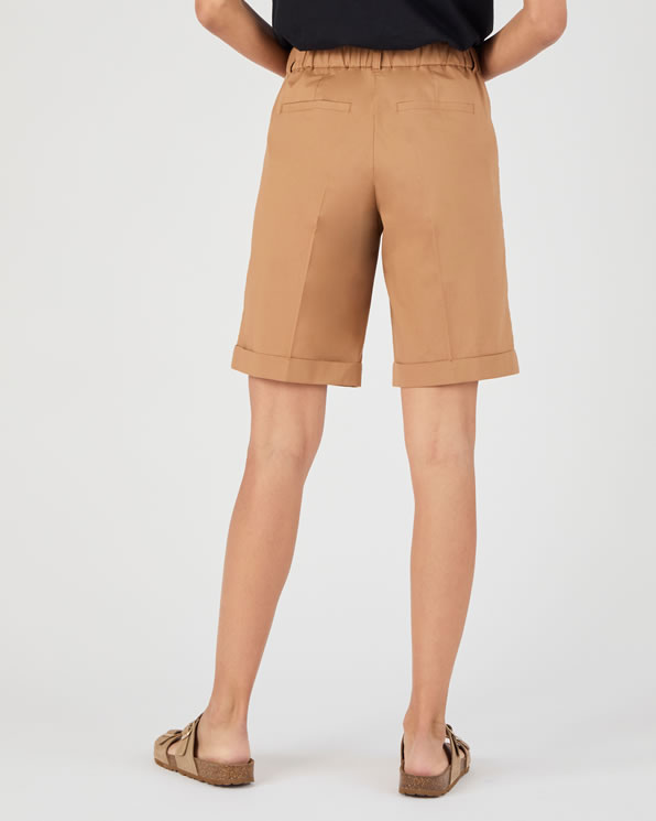 Bermuda chino