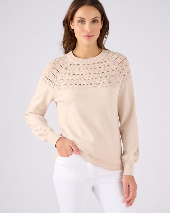 Pull jeu de maille fantaisie