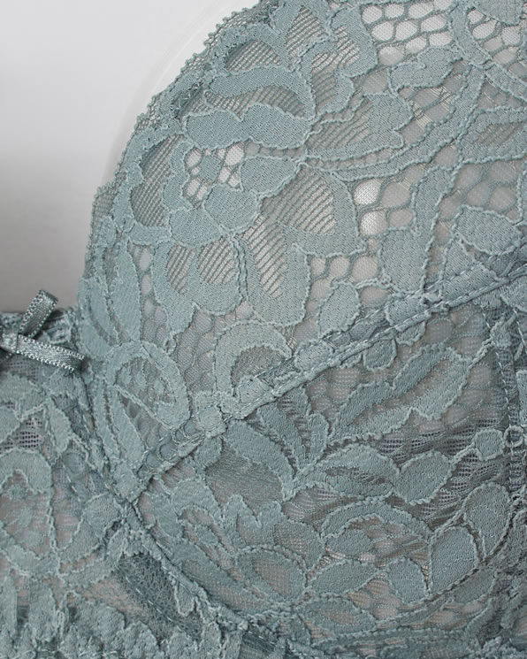 Soutien-gorge à armatures forme foulard, Diana by Damart