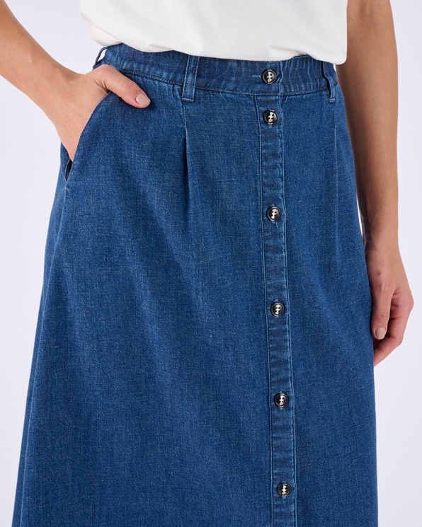 Jupe évasée boutonnée