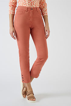 Pantalon 7/8ème boutons bas de jambes