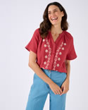 Blouse brodée en gaze de coton biologique