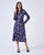 Robe en maille chaude.