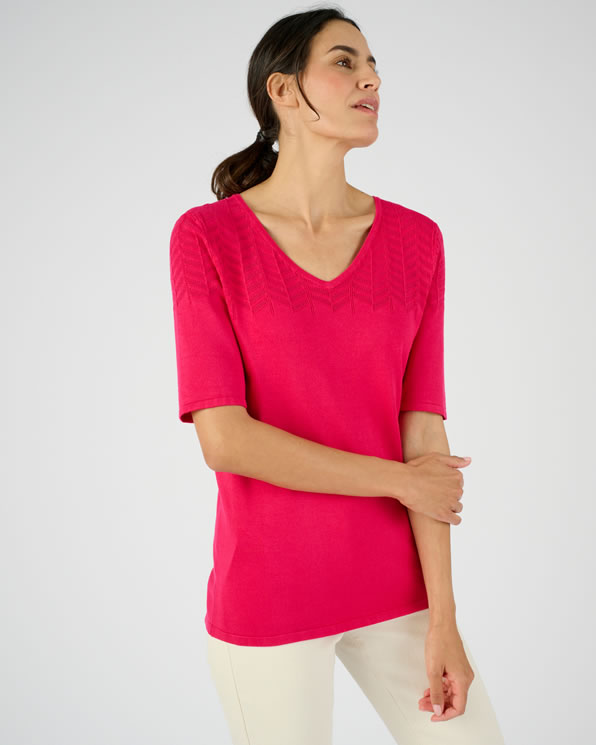 Pull plastron ajouré fantaisie