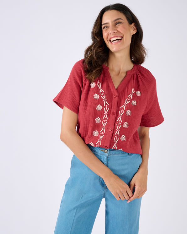 Blouse brodée en gaze de coton biologique