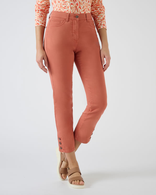 Pantalon 7/8ème boutons bas de jambes