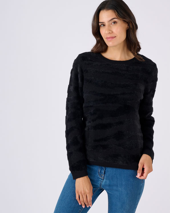 Pull motif zébré maille poilue