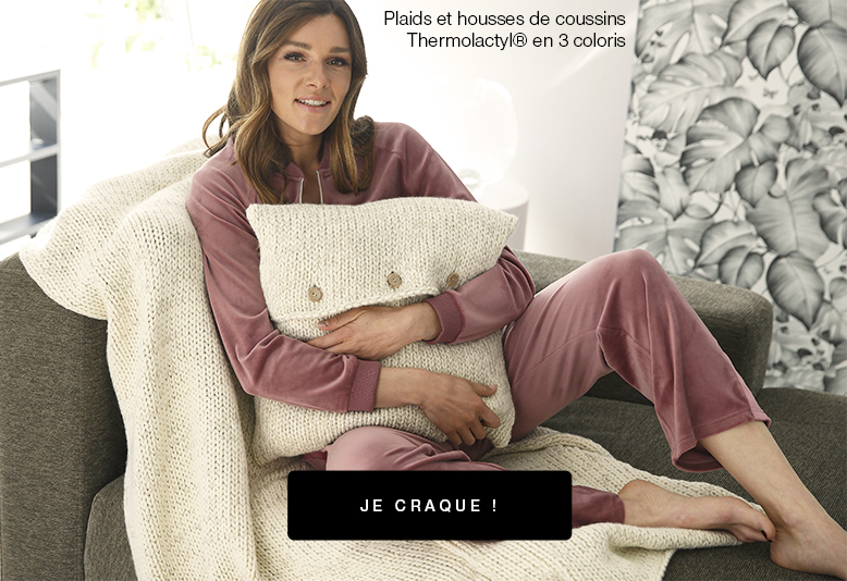 les plaids et les housses de coussins disponibles en 3 coloris - Je découvre >